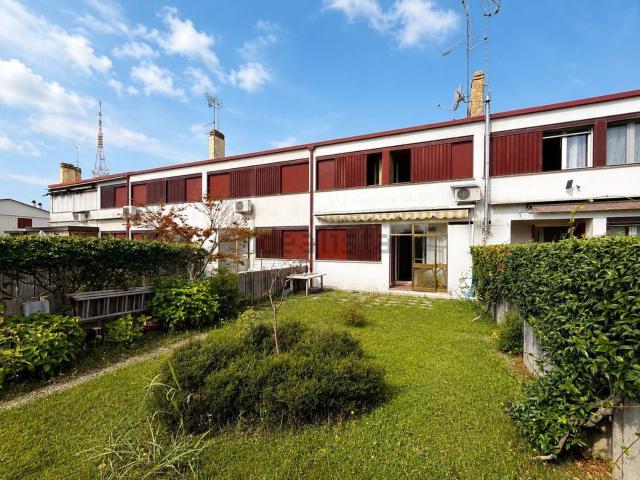 Casa in vendita a Cussignacco / Cussignà, Reana Del Roiale