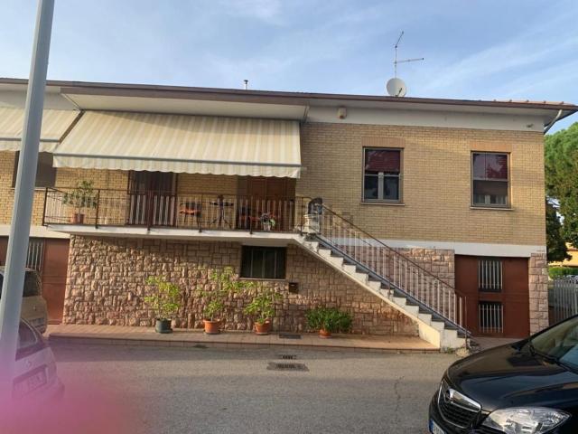 Casa in vendita a Bastiola, Bastia Umbra