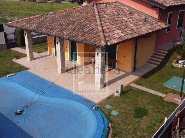 Casa in vendita a Pieve Vecchia, Manerba Del Garda