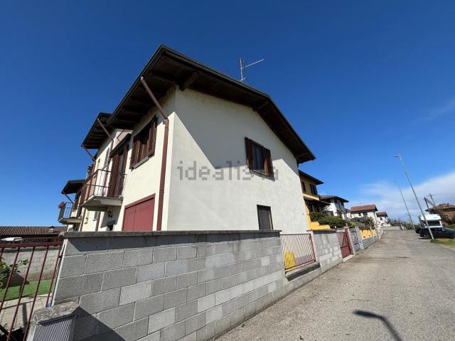 Casa in vendita a Gambolò, Lombardia