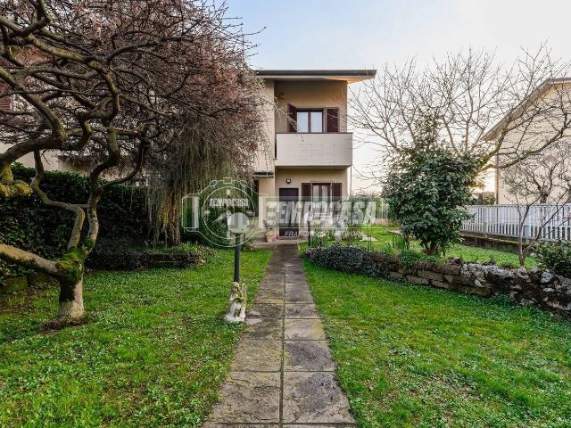 Casa in vendita a Velasca, Vimercate