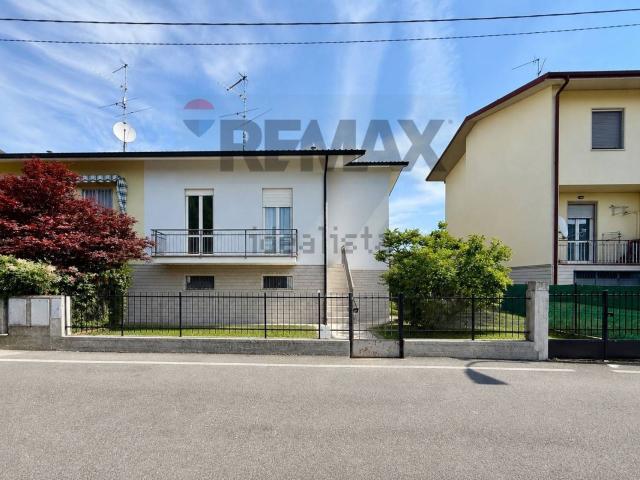 Casa in vendita a Bonemerse, Lombardia