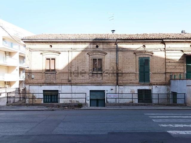 Casa in vendita a Lancianovecchia, Lanciano