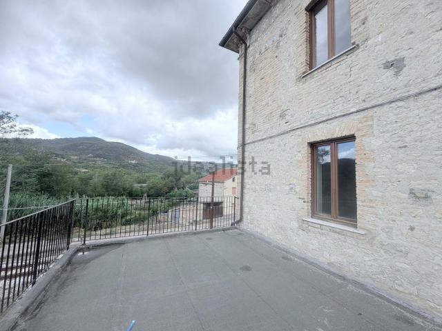 Casa in vendita a Isca d'Archi, Archi
