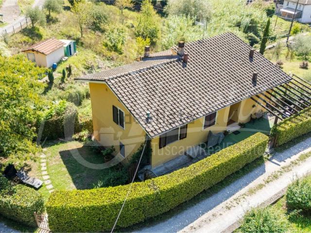 Casa in vendita a Unione dei comuni Media Valle del Serchio, Borgo A Mozzano