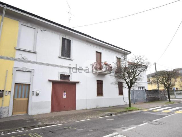 Casa in vendita a Agrate Brianza, Lombardia