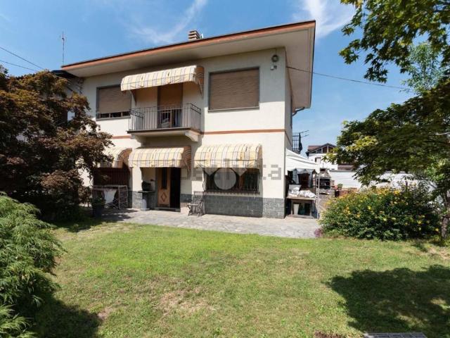Casa in vendita a Località Battitore, Piemonte