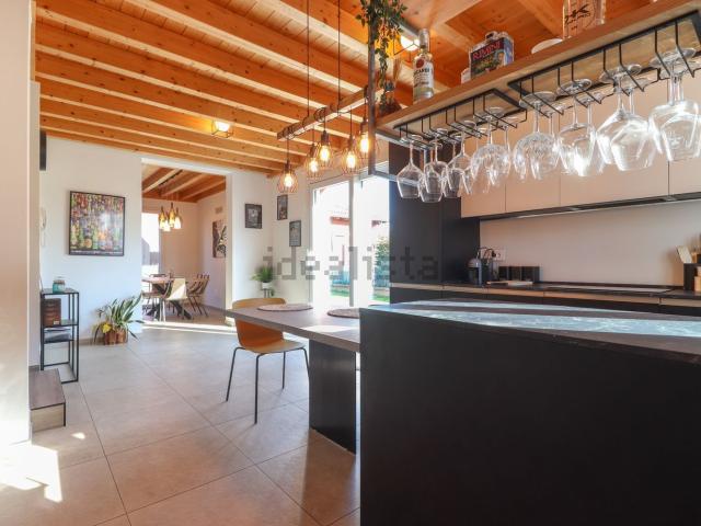 Casa in vendita a Unione Terre d'Acqua, Crevalcore