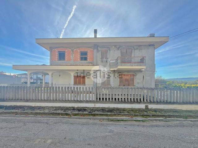 Casa in vendita a Molino Sant'Antimo, Roseto Degli Abruzzi
