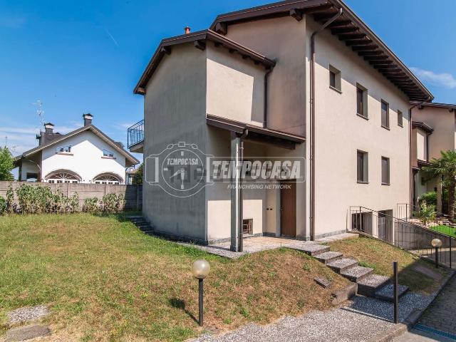 Casa in vendita a Gorla Maggiore, Lombardia