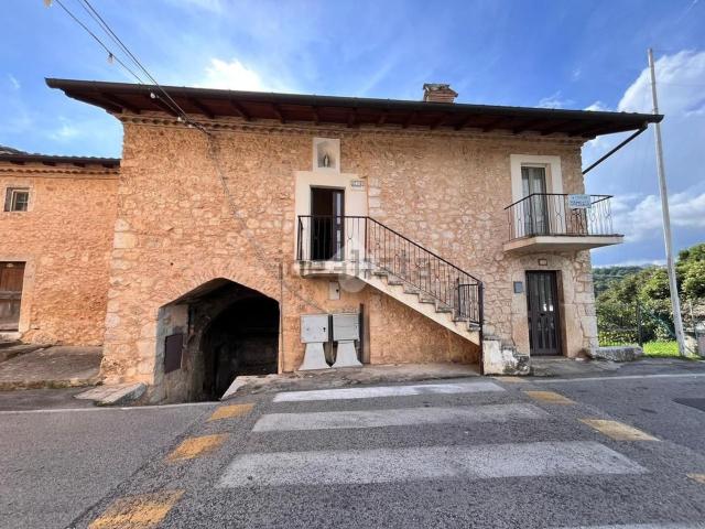 Casa in vendita a Veroli, Lazio