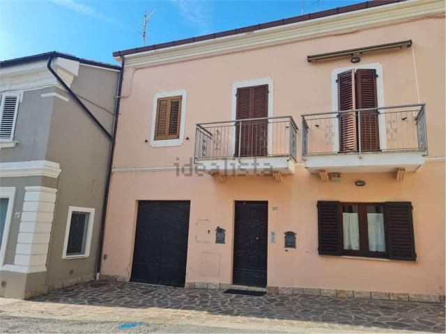 Casa in vendita a Baraccola Ovest, Marche