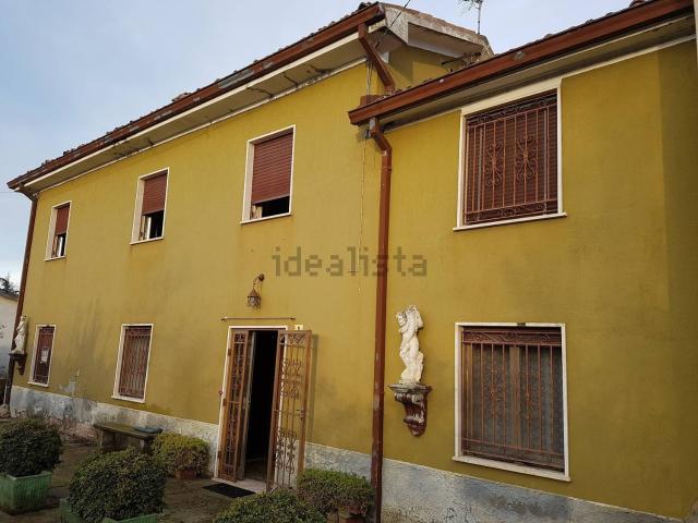 Casa in vendita a Castell'arquato, Reggio Emilia