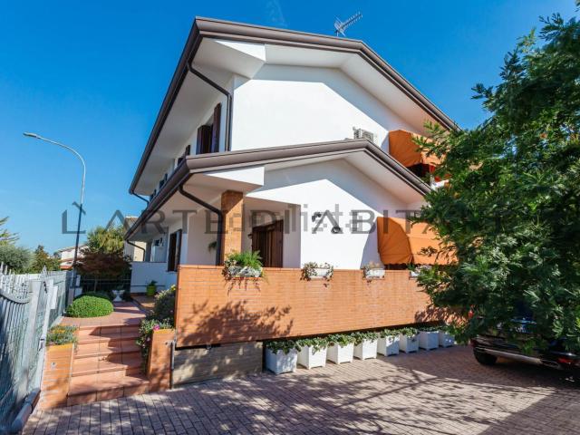 Casa in vendita a Casalserugo, Padova