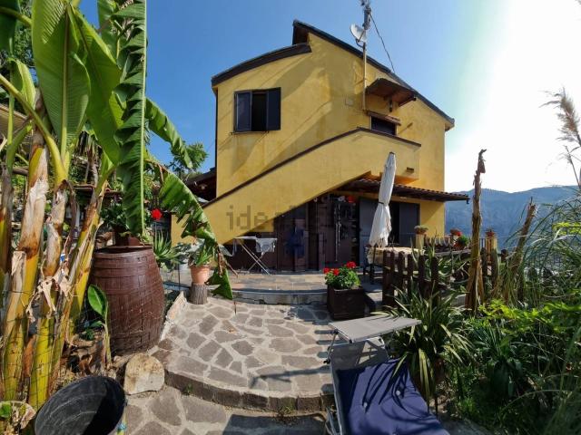 Casa in vendita a Ventimiglia, Liguria