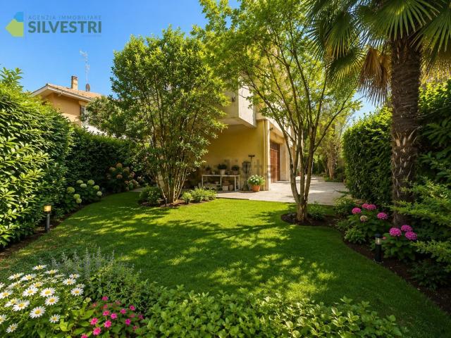 Casa in vendita a Vignale Nuovo, Novara