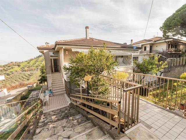 Casa in vendita a Montesilvano, Abruzzo