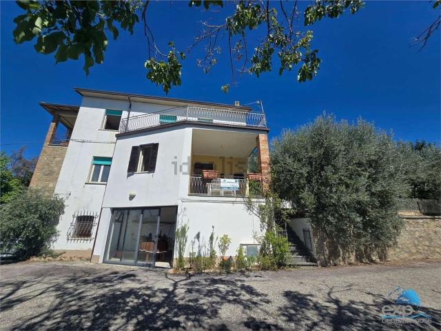 Casa in vendita a Pozzo, Gualdo Cattaneo