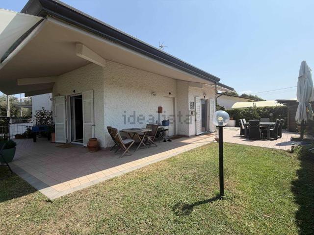 Casa in vendita a Caniparola, Fosdinovo