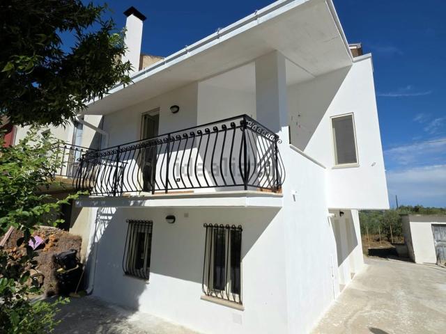 Casa in vendita a Costa di Chieti, Lanciano