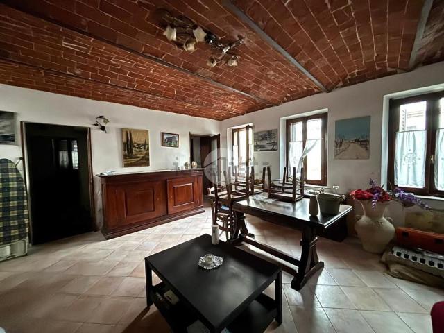 Casa in vendita a Piemonte, Asti