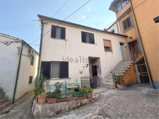 Casa in vendita a Monterotondo, Cassino