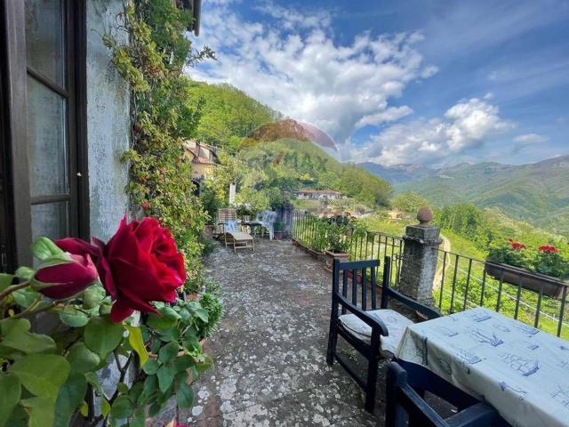 Casa in vendita a Unione dei comuni Media Valle del Serchio, Coreglia Antelminelli