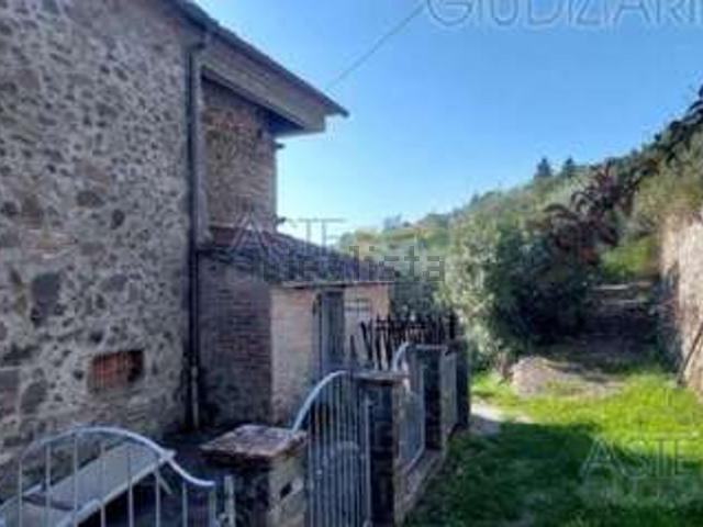 Casa in vendita a Marliana, Toscana
