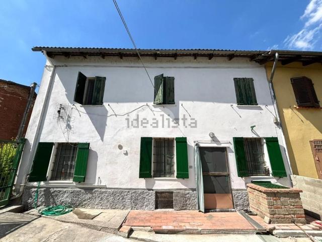 Casa in vendita a Piemonte, Asti