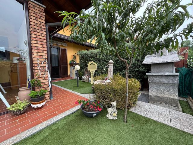Casa in vendita a Piemonte, Novara