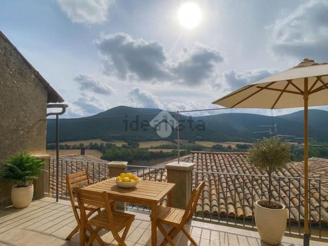 Casa in vendita a Acquasparta, Umbria