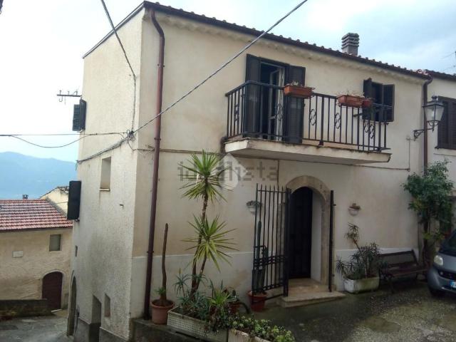 Casa in vendita a Alvito, Lazio
