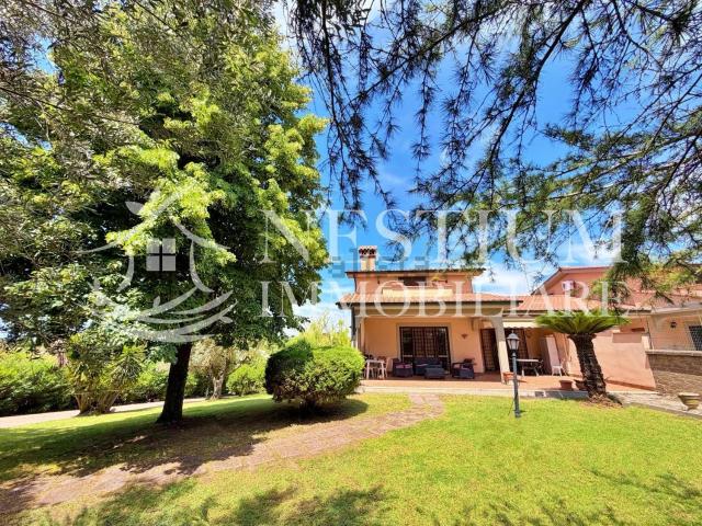 Casa in vendita a Poggio Aurelio, Roma Capitale