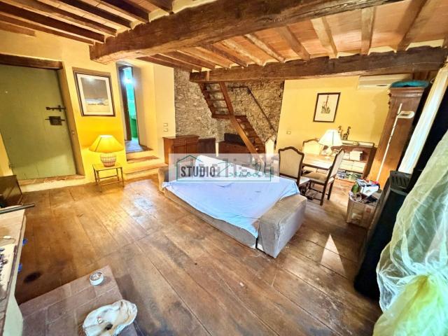 Casa in vendita a Stazzema, Toscana