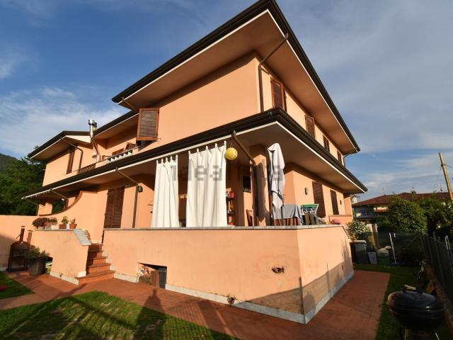 Casa in vendita a Tonfano, Toscana
