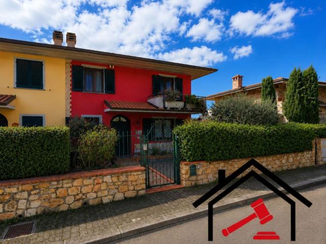 Casa in vendita a Pozzarello, Montevettolini