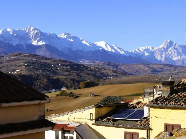 Casa in vendita a Castilenti, Abruzzo