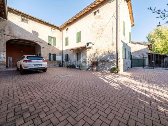 Casa in vendita a Val d’Enza, Re