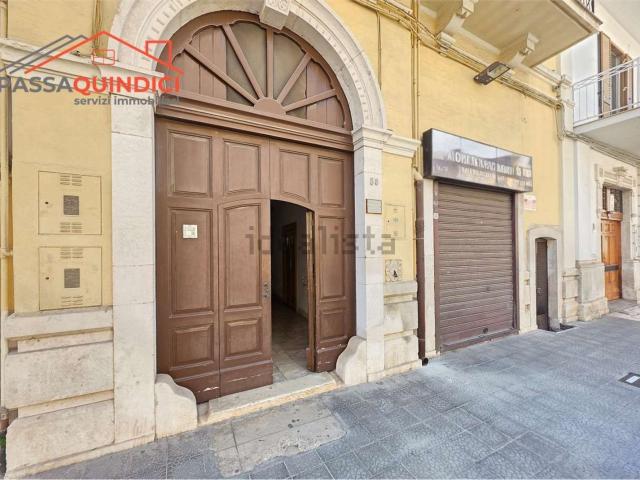 Casa in vendita a Puglia, Bari