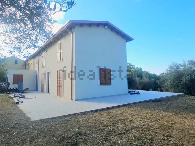 Casa in vendita a Lancianovecchia, Lanciano