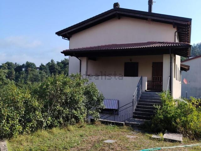 Casa in vendita a Unione dell'Appennino Bolognese, San Benedetto Val Di Sambro