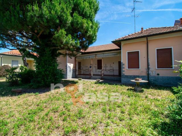 Casa in vendita a Vanzaghello, Lombardia