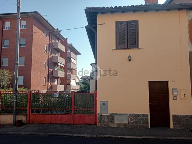 Casa in vendita a Belgioioso, Pavia