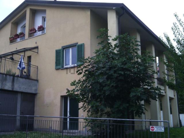 Casa in vendita a Ponzate, Tavernerio