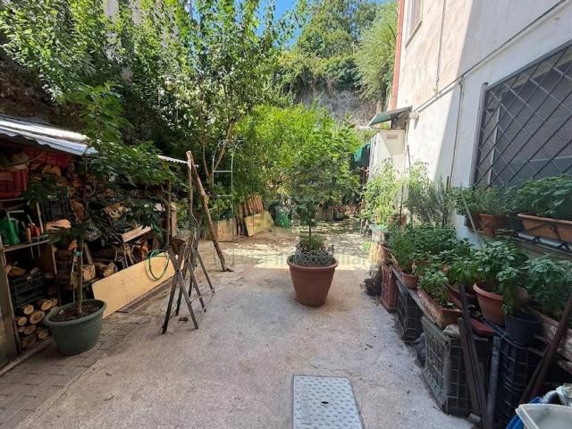 Casa in vendita a Vetriera, Monteforte Irpino
