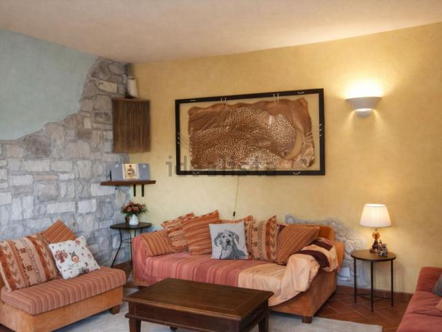 Casa in vendita a Cascine di Buti, Buti