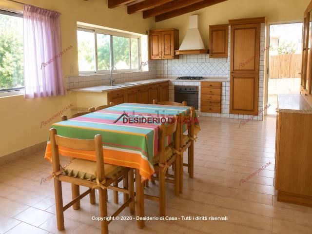 Casa in vendita a Agrigento, Sicilia
