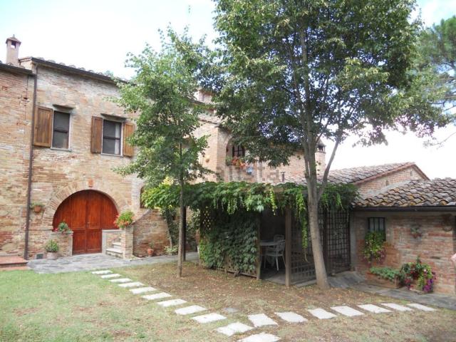 Casa in vendita a Via del Filo, Foiano della Chiana