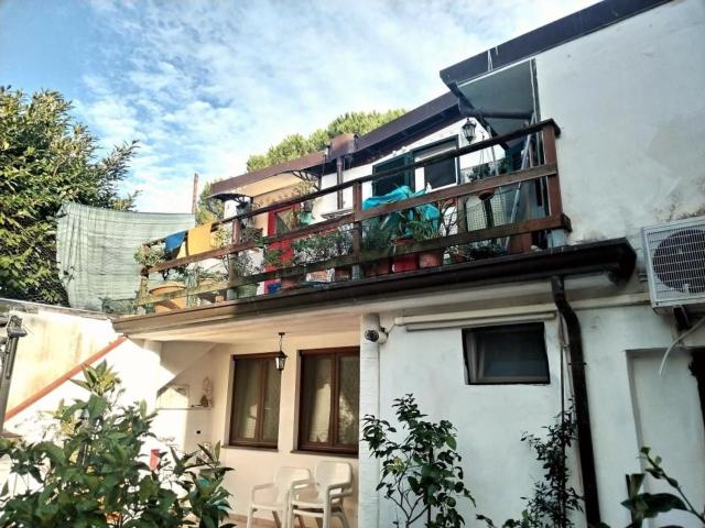 Casa in vendita a San Carlo, Marina Di Massa