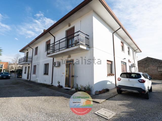 Casa in vendita a Unione Terre e Fiumi, Berra